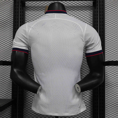Maillot Tottenham concept 2024-25