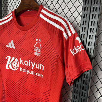 Maillot Nottingham Forest 2024-25